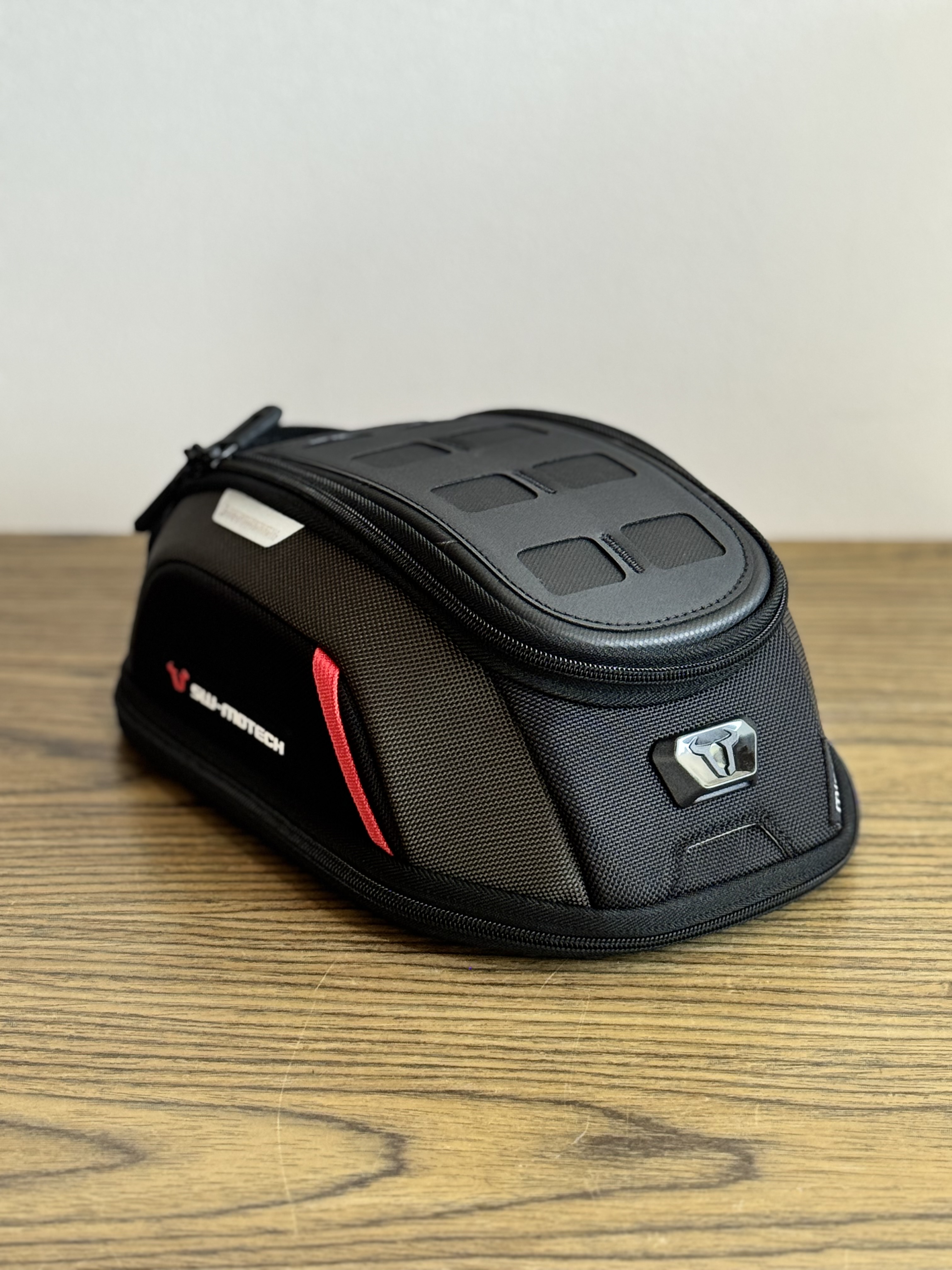 SW-Motech Tankbag Micro + BASE